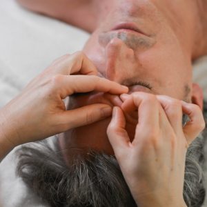 TRANSFORMA FRENTE Y ENTRECEJO